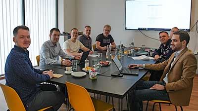 Porada řešitelského týmu